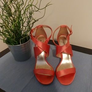 Women's Satin Dress Shoes (Coral)